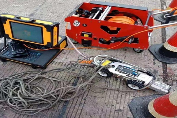 犍为CCTV管道检测机器人